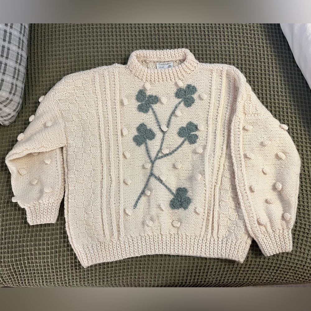 Vintage Irish New Wool Handknit Sweater Shamrock